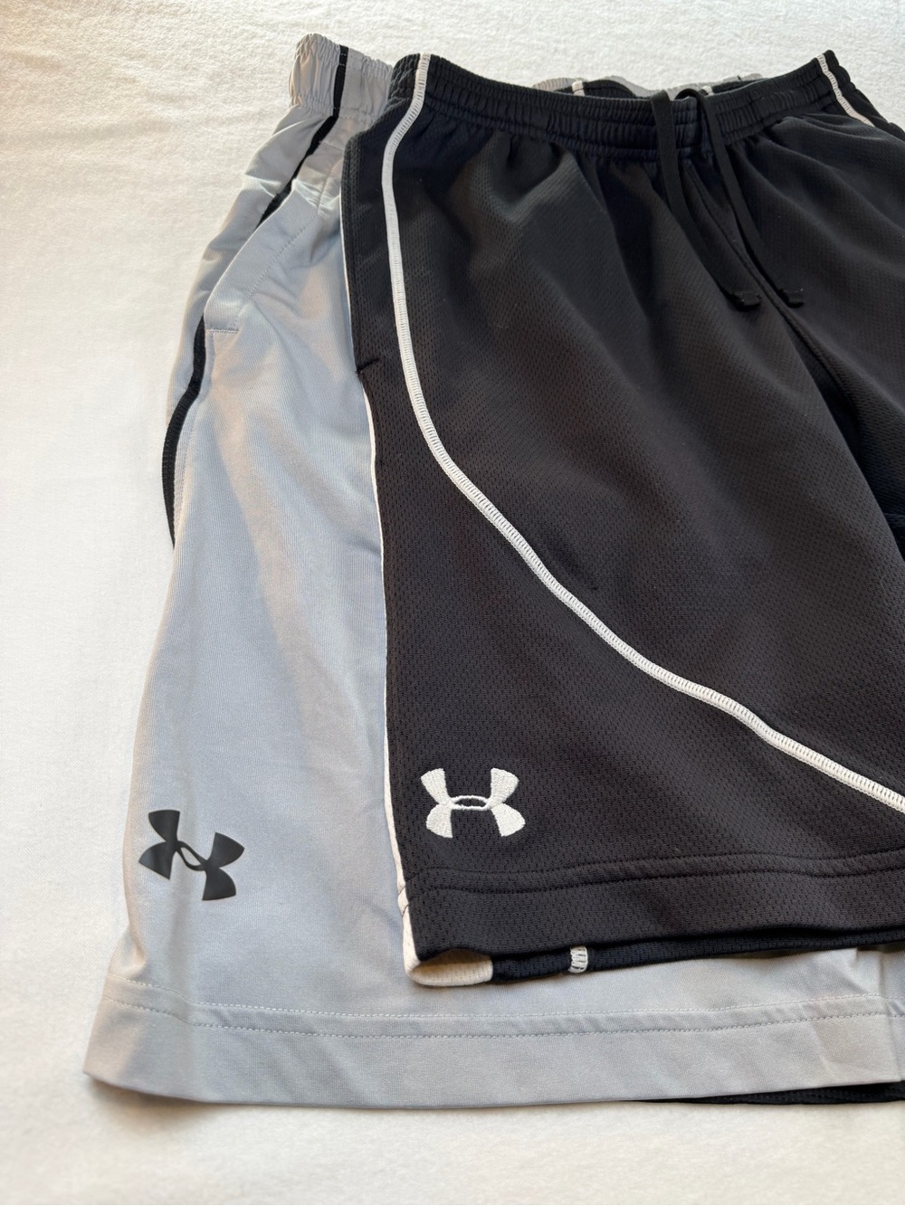 2-Pack - Under Armour Men’s Athletic Gray & Black Loose Fit Size M
